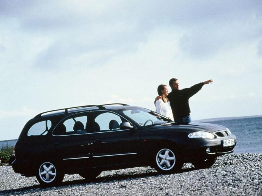  Hyundai Lantra Estate 1998 года  (фото 4 из 4)